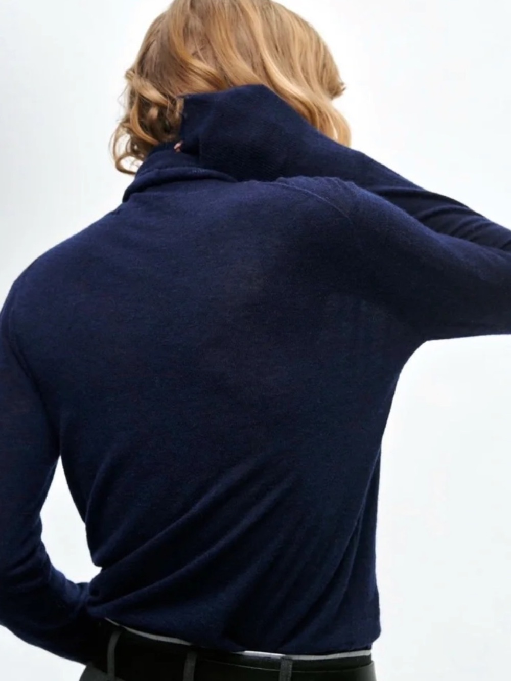 Zara Knit Sweater With Rips - Picture 5 of 16